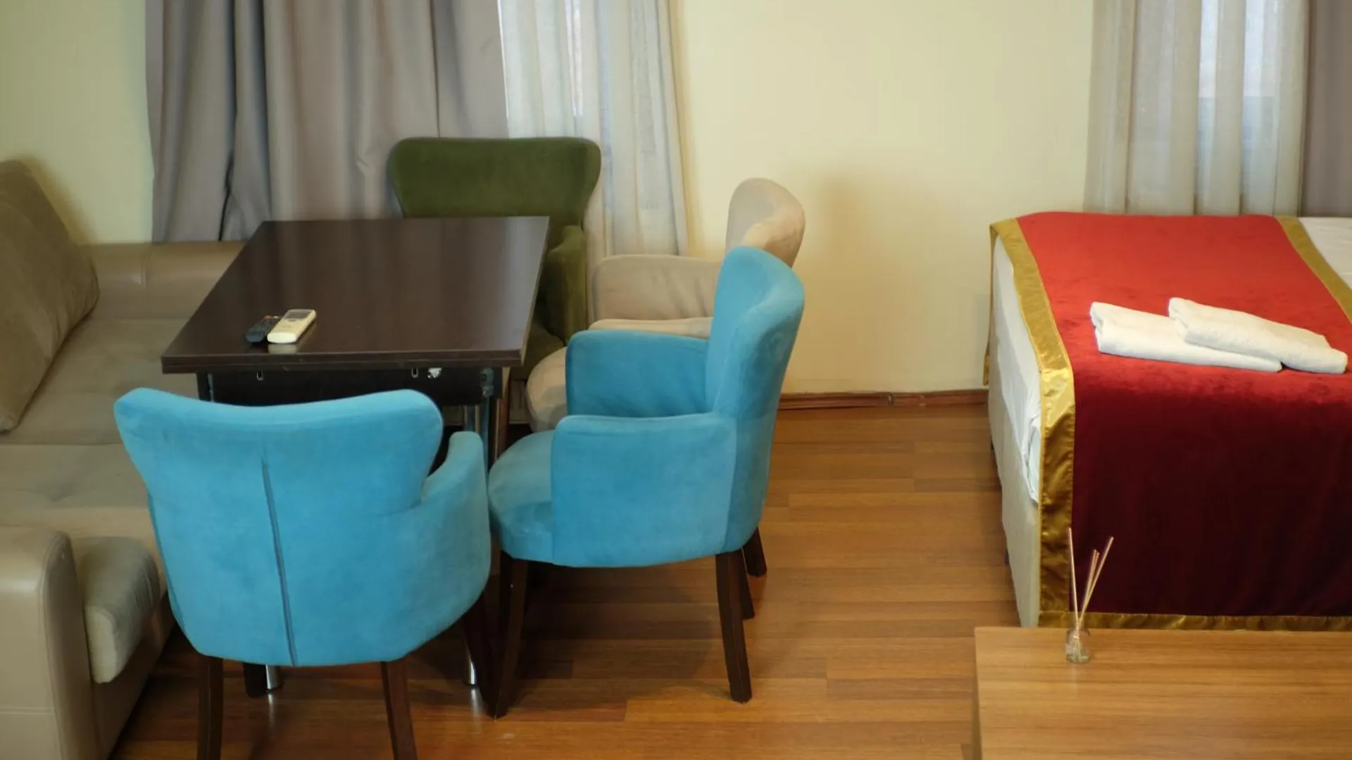 Abuzer Apart Istanbul